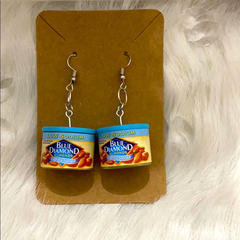 Mini Blue Diamond almonds earrings